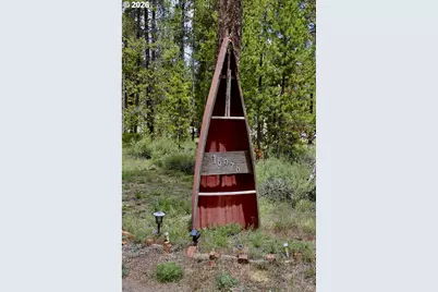 16976 Whittier Dr, Bend, OR 97707 - Photo 9