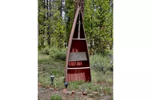 16976 Whittier Dr, Bend, OR 97707 - Photo 9