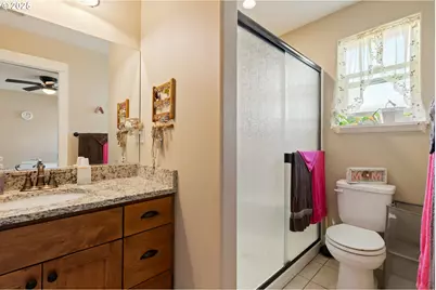 700 SE Tokay St, Winston, OR 97496 - Photo 23