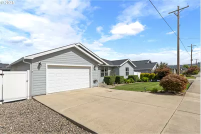 700 SE Tokay St, Winston, OR 97496 - Photo 41