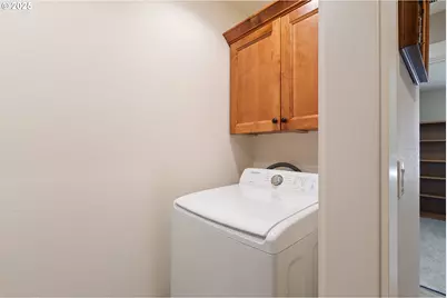 700 SE Tokay St, Winston, OR 97496 - Photo 31