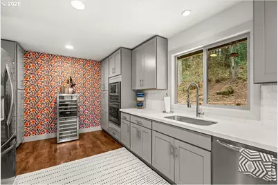 30475 SW Riverwood Dr, West Linn, OR 97068 - Photo 13