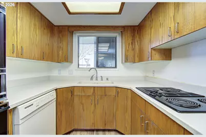 13820 NW 10th Ct, Vancouver, WA 98685 - Photo 11