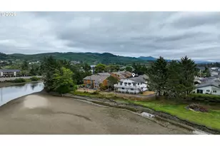 2549 Queen St, Seaside, OR 97138 - Photo 1