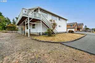2549 Queen St, Seaside, OR 97138 - Photo 35