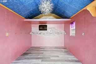 319 W 13th St, The Dalles, OR 97058 - Photo 25