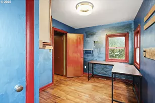 319 W 13th St, The Dalles, OR 97058 - Photo 15