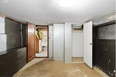 319 W 13th St, The Dalles, OR 97058 - Photo 19