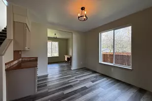 47426 School St, Oakridge, OR 97463 - Photo 21