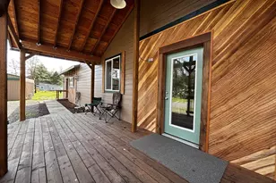 47426 School St, Oakridge, OR 97463 - Photo 13