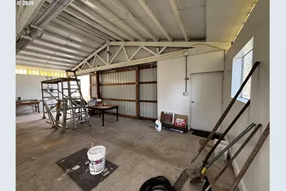 47426 School St, Oakridge, OR 97463 - Photo 45