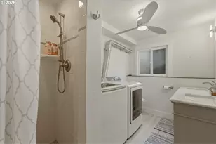 10050 NW Brady Ln, Portland, OR 97229 - Photo 23