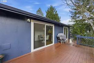 10050 NW Brady Ln, Portland, OR 97229 - Photo 27