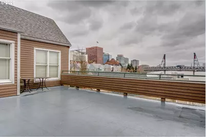 305 S Montgomery St #409, Portland, OR 97201 - Photo 31