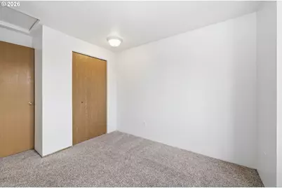 955 S 44th St, Springfield, OR 97478 - Photo 33