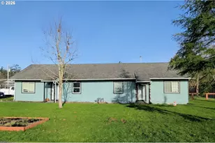 221 231 SW 2nd St, Warrenton, OR 97146 - Photo 1