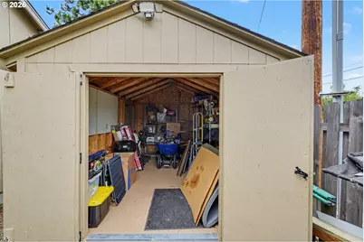 1555 Crimson Cap Ln, Keizer, OR 97303 - Photo 43