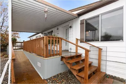 406 Shadow Ranch Ln, Roseburg, OR 97470 - Photo 5