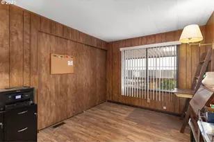 406 Shadow Ranch Ln, Roseburg, OR 97470 - Photo 17