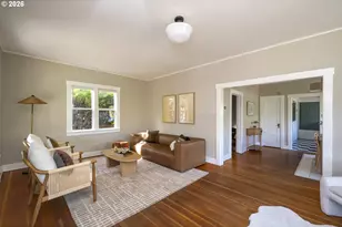 615 SE Spokane St, Portland, OR 97202 - Photo 9