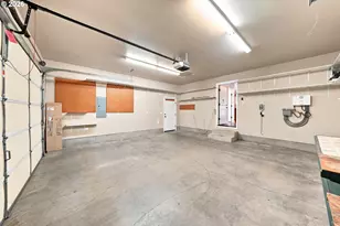 104 Kenya Ct, Winston, OR 97496 - Photo 29