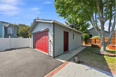 104 Kenya Ct, Winston, OR 97496 - Photo 39