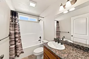 104 Kenya Ct, Winston, OR 97496 - Photo 27