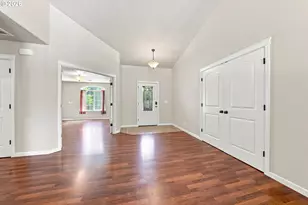 104 Kenya Ct, Winston, OR 97496 - Photo 9