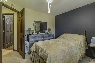 4422 SW Appletree Pl, Beaverton, OR 97078 - Photo 21