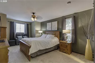 4422 SW Appletree Pl, Beaverton, OR 97078 - Photo 15