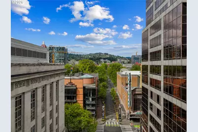 1005 SW Park Ave #204, Portland, OR 97205 - Photo 25