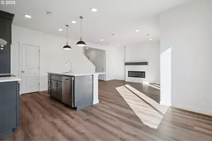 1735 NW 18th Wy, Battle Ground, WA 98604 - Photo 7