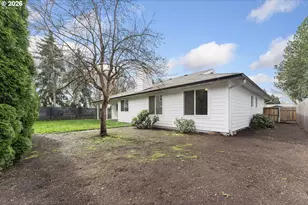 3270 SW 180th Pl, Beaverton, OR 97003 - Photo 33