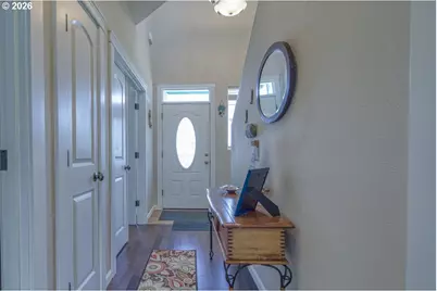 781 Kentucky Ave, Coos Bay, OR 97420 - Photo 5