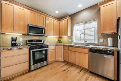 2216 NE 158th St, Vancouver, WA 98686 - Photo 9
