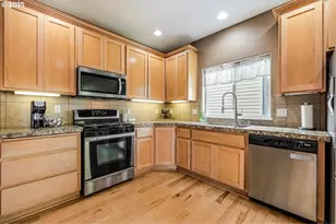 2216 NE 158th St, Vancouver, WA 98686 - Photo 9