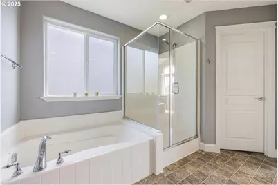 2216 NE 158th St, Vancouver, WA 98686 - Photo 19