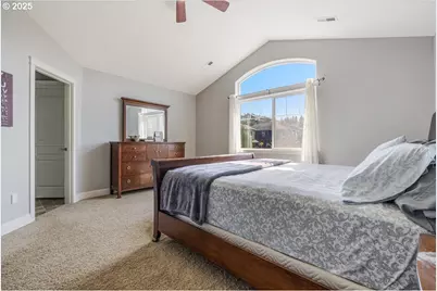 2216 NE 158th St, Vancouver, WA 98686 - Photo 17
