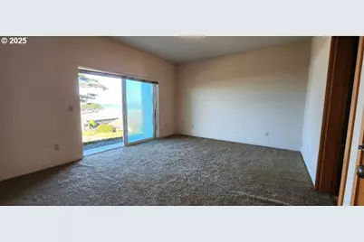 29182 Kerber Dr, Gold Beach, OR 97444 - Photo 23