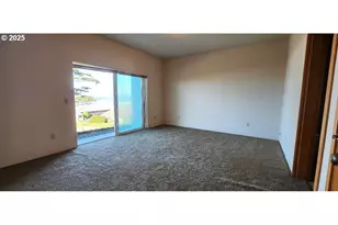 29182 Kerber Dr, Gold Beach, OR 97444 - Photo 23