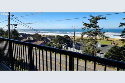 29182 Kerber Dr, Gold Beach, OR 97444 - Photo 27