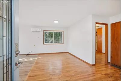 155 Melvin Ave, Saint Helens, OR 97051 - Photo 5