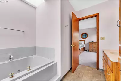 114 Calumet Cir, Eugene, OR 97401 - Photo 29