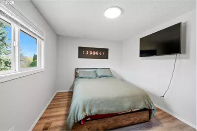 690 NE 5th St, Willamina, OR 97396 - Photo 15