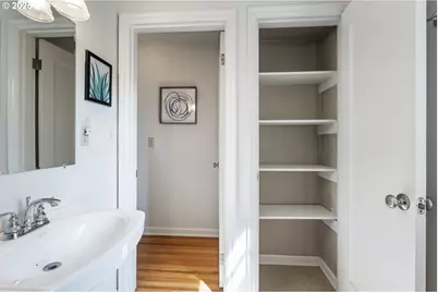 235 NE 61st Ave #36, Portland, OR 97213 - Photo 17