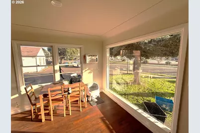 1551 Market St NE, Salem, OR 97301 - Photo 9