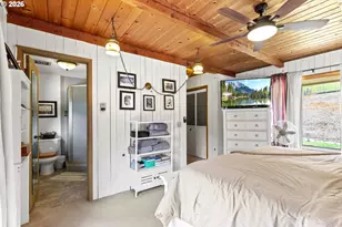 928 Old Stage Rd, Wolf Creek, OR 97497 - Photo 17