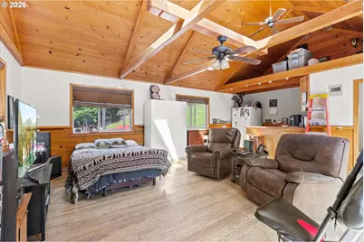 928 Old Stage Rd, Wolf Creek, OR 97497 - Photo 35