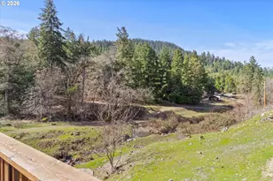 928 Old Stage Rd, Wolf Creek, OR 97497 - Photo 23