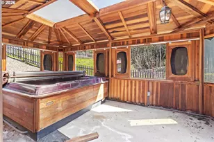 928 Old Stage Rd, Wolf Creek, OR 97497 - Photo 43